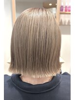 ヴィサージュジョイン(VISAGE join) 切りっぱなしボブ