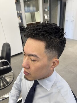グルーマーズトウキョウ(GROOMER/S TOKYO) men's/スパイキーショート/フェード/コテパーマ/スペインカール