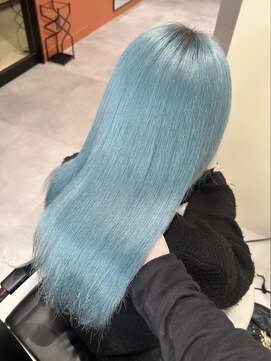 カルマ(KARMA) ペール水色ハイトーンケアブリーチダブルカラー髪質改善