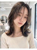 ジュイール(jouir)&nbsp;三鷹白髪ぼかしハイライトショートボブウルフショートカット韓国