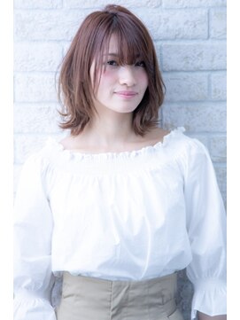 ヘアーアートシフォン 川口東口店(hair art chiffon) 3Dカラー&ジグザグバングのノットヘアでモードなミニマムボブ