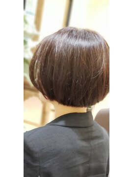 ティアム(Tiam) まとまるラウンドボブ