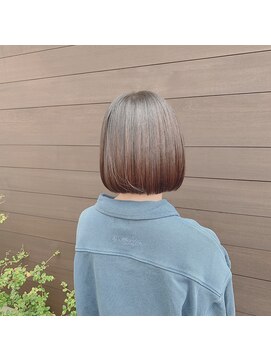 アンビ(ambi) ミニボブ