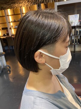 サラジュ 西宮北口店(SARAJU) ■刈り上げショート【妹尾駿】