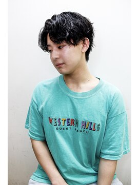 ヘアアンドフェイス ルースト(hair&face ROOST) 【ニュアンスパーマ】Jカールセンターパート