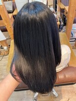 グランバイ アトリエドングリ(Grand × AtlierDonguri) お客様髪質改善データ1141(季節の変わり目の頭皮改善)