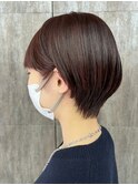 丸みスッキリショート×レッドブラウン
