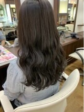 コーボ 柏(COVO) 【COVO/isokeiichi】夏に映えるロングアッシュ