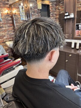 セカンド髪チョス 武蔵浦和店(2ND 髪 chos) メッシュ×フェード