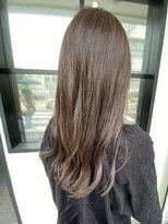 アメリラブ(ameri love)&nbsp;アッシュグレージュ×ナチュラルロング