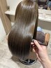 《乾かすだけでまとまる圧倒的艶髪》髪ドラ髪質改善トリートメント￥14300