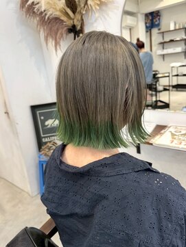 ルイ(ROUIS produced by LUCK 津田沼) ROUIS 津田沼 裾カラー×グリーン