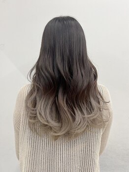 フローラバイシエスタ 池袋(Flora by siesta)の写真/【2025年NEW OPEN★】高い技術力×丁寧なカウンセリングで、なりたいイメージを実現します！