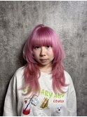 ピンクカラー × レイヤーカット