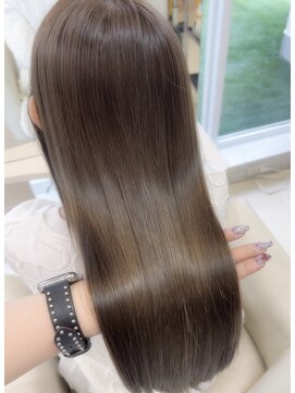 ニコラ(NICOLA) ブリーチなし透け感カラー