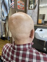 アールズ ヘア(R's hair)&nbsp;刈り上げセンターパート/波巻きツイストスパイラル/印西