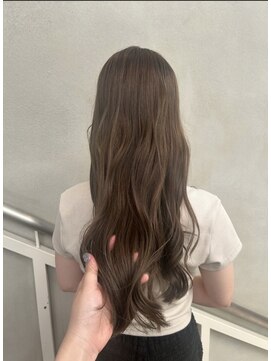 エイチ(H) クラゲヘアマッシュウルフミニボブショートウルフ卒業式40代ボブ