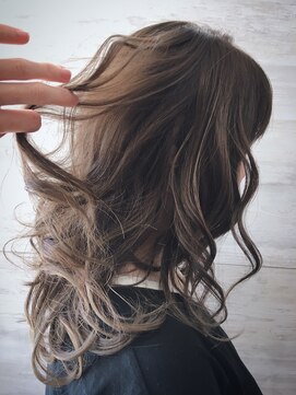 ヘアーサロン ディ アイ ジー ソル(Hair Salon D.I.G sol) Puffyグレー