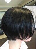 ショートボブ