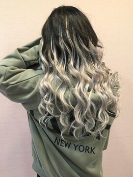 カルフール ロコ 草加西口店(Carrefour LOCO) ☆LOCO☆ハイコントラストグラデーション