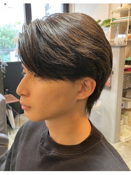 ジュンヌオム リンカラン(Jeune Homme LINGKARAN) 毛流れニュアンスパーマ×センターパートウルフ