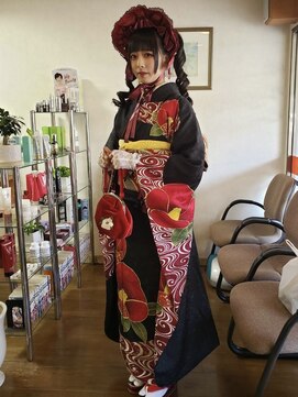 美容室シュガー 和装のゴスロリ風アレンジ