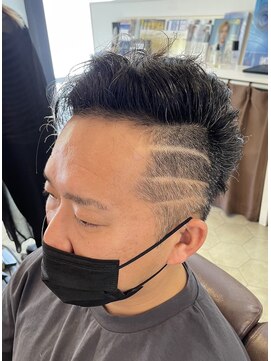 ルシードスタイルビーシャイン(LUCIDO STYLE B SHINE) 豊橋ビーシャイン★バーバースタイル