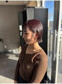 チェリーレッド