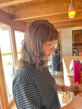 エイム オブ ガーネット aim of garnet ミディアムパーマ ウェーブパーマ 髪質改善