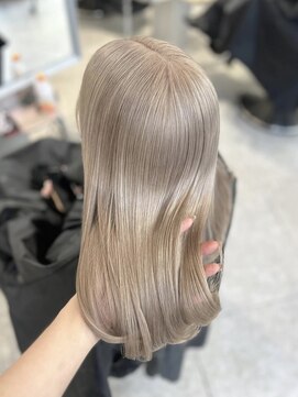 ペレ 梅田(PELE) ミディアムヘア/暗めカラー/グランマッシュ/梅田