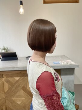 クリック(Click) ミディアムヘア/暗めカラー/グランマッシュ/北九州/小倉