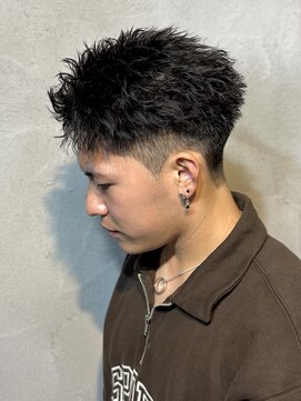 ニアウ 高崎店(Niau) MEN’S HAIR/サーフカール/刈り上げセンターパート/群馬高崎