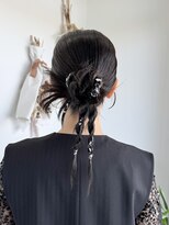 トーン(tone) お呼ばれアレンジ/タイトアレンジ/銀箔アレンジ