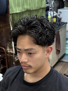 オアゾバーバー(OAZO BARBER) カット×ゆるスパイラルパーマ