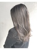 【Marl】ハイライト入りの上品なアッシュベージュ無造作セミディ