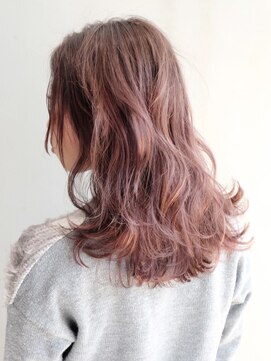 アルバム 銀座(ALBUM GINZA) ラベンダーグレー_ローライトスリークボブ厚めバング_ba289752