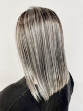 クリニカルビューティーサロン チェルト 東口店(F'CERTO) WhiteBalayage