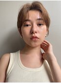 センターパート×ニュアンスベージュ