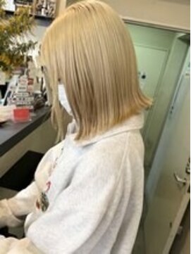 ヒート バイ アンカットラウンジ 渋谷(HEAT by UNCUT&LOUNGE) ダブルカラー/ミルクティーカラー/ケアブリーチ/ブロンドカラー