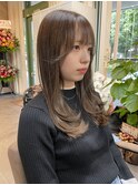 ミルクティーベージュ×レイヤーカット【TELA HAIR蘇我2号店】