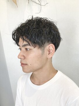 トイロ(toiro) しっかり動く！ツイストスパイラルパーマ！