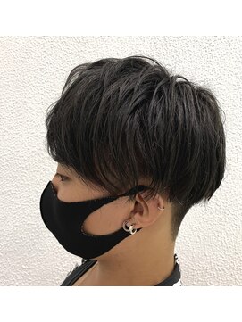 カロン トウキョウ 高円寺店(Kalon Tokyo) 2ブロック刈り上げマッシュ【高円寺/高円寺駅/JR高円寺駅】