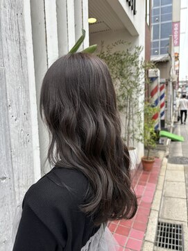 アン(Hair make un) アッシュダークブラウン