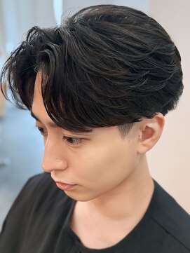 バース バイ ハピネス(BIRTH by happiness) 奈良men'sフェザーパーマフェザーショート