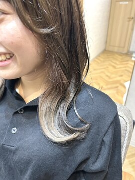 ネウィ 大分中央町店(newi) 巻くと映える◎大人の上品【インナーカラー】