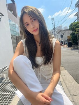 エイミー(Aimee) Aimee 町田 おすすめ オリーブグリーン×ストレート