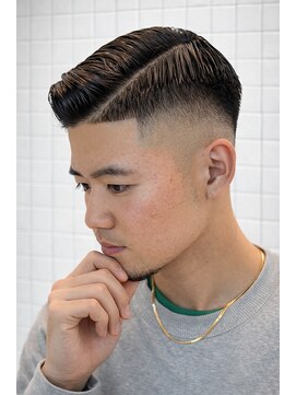 ゼロスバーバー(0's BARBER SHOP) スキンフェード/バーバースタイル/ビジネス/メンズショート短髪