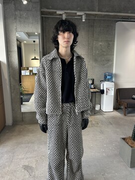 ミリ(milli Produce by ITAKURA) マッシュウルフパーマ