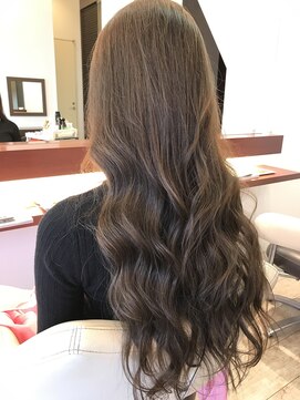 マーリャヘアー(mallia hair) かわいいゆるふわ愛されヘアー