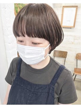 コス(kos) 『ueki』マッシュバングショート